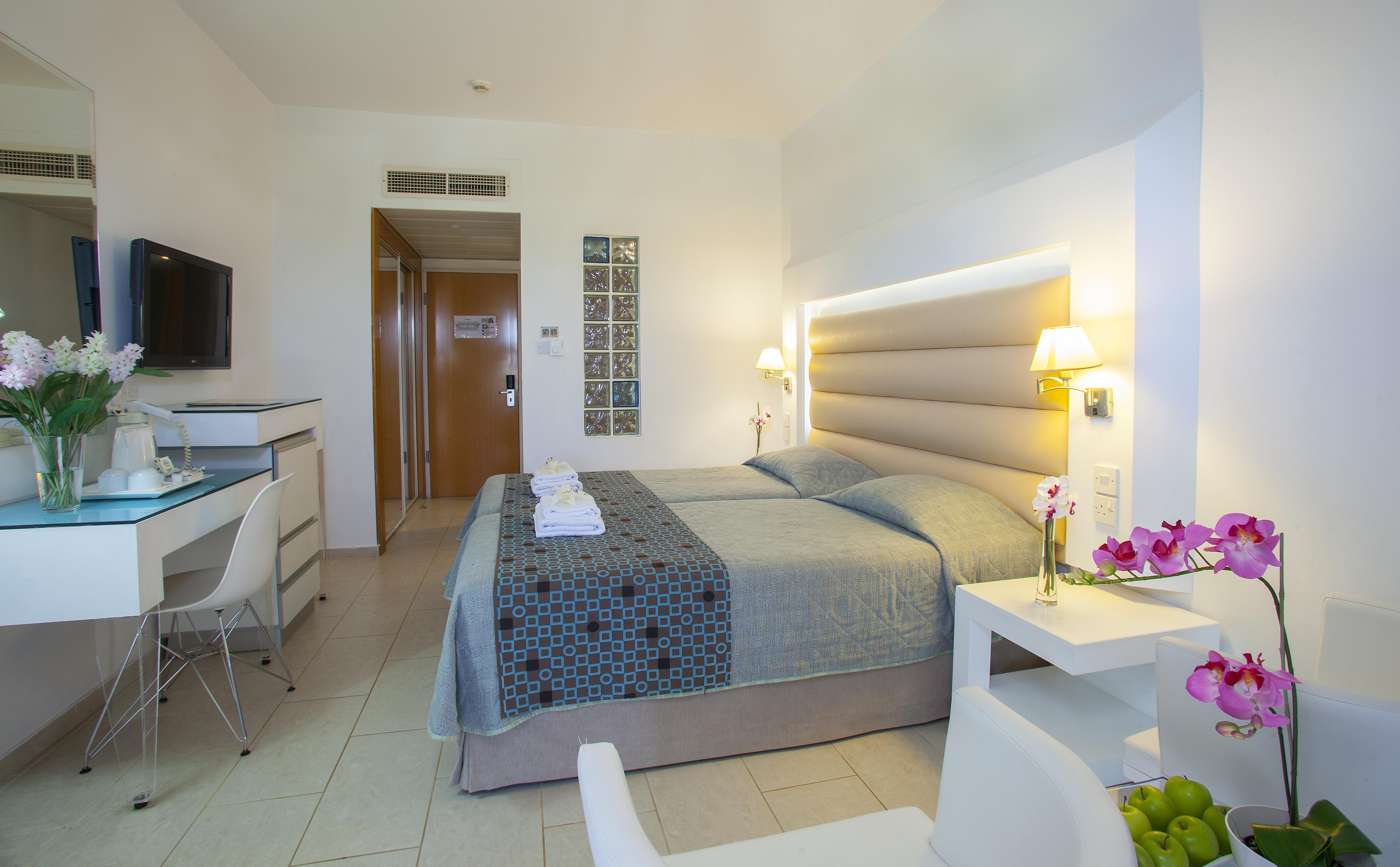 Leonardo Cypria Bay Otel Geroskipou Dış mekan fotoğraf